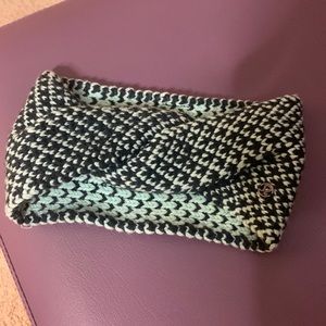 Lululemon headband/ear wrap